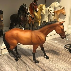 1997-99 Breyer Rugged Lark